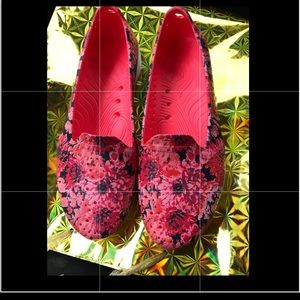 Skechers H2GO 💗make an offer💗